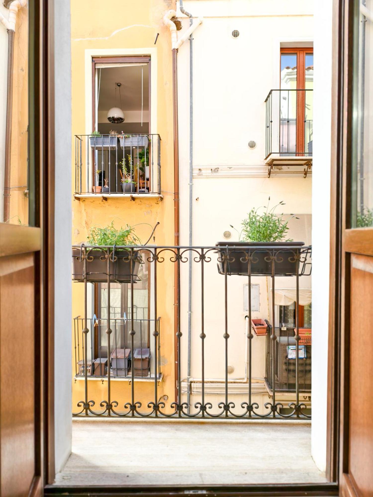 Oidu - Cagliari Suites Dış mekan fotoğraf